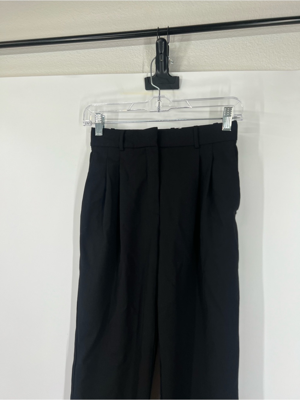 Babaton Aritzia Pleated Trouser Pants Wool Blend Black - Picture 2 of 7